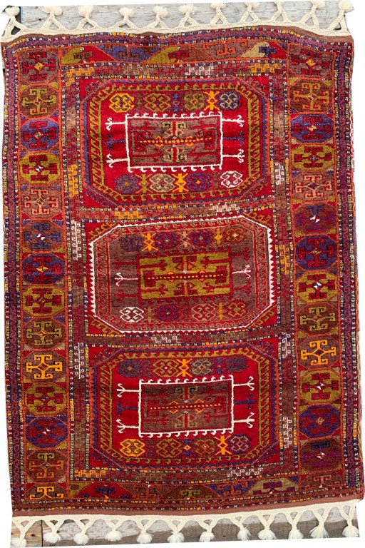 Shirvan Carpet