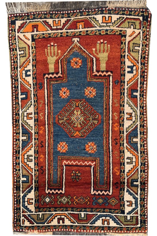 Shirvan Carpet