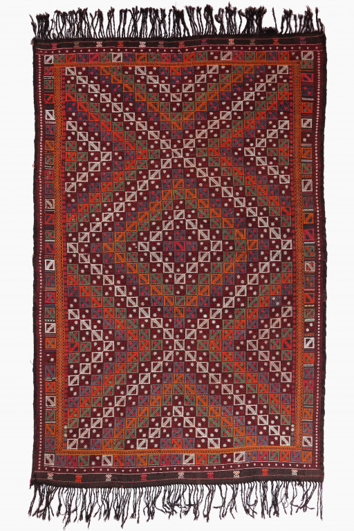 Shirvan Carpet