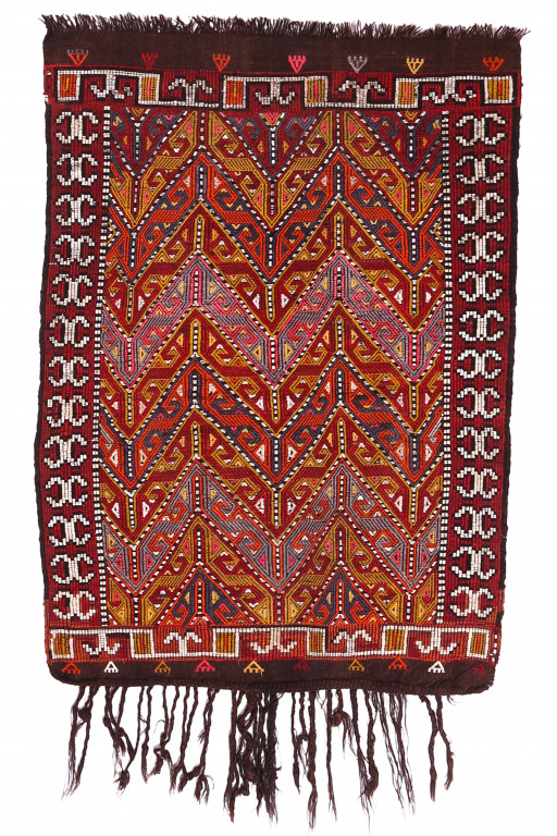 Shirvan Carpet