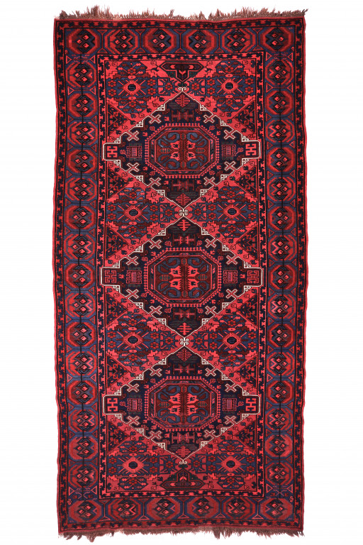 Shirvan Carpet