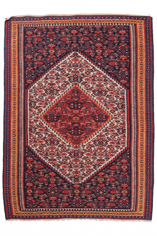 Shirvan Carpet