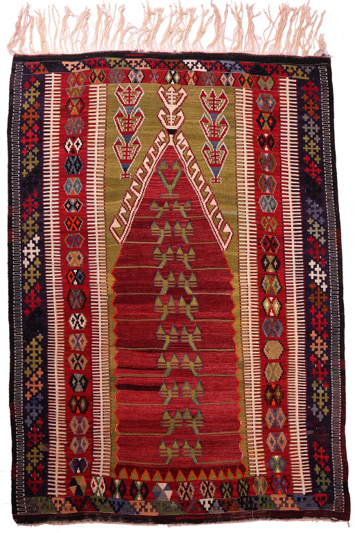 Shirvan Carpet