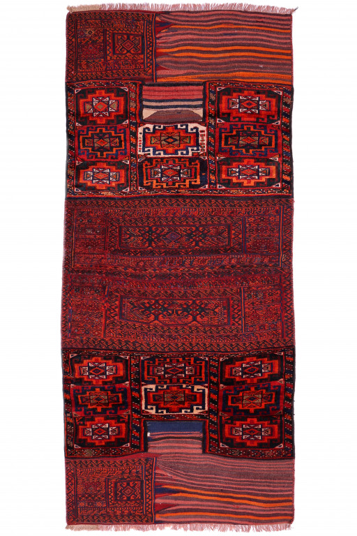 Shirvan Carpet