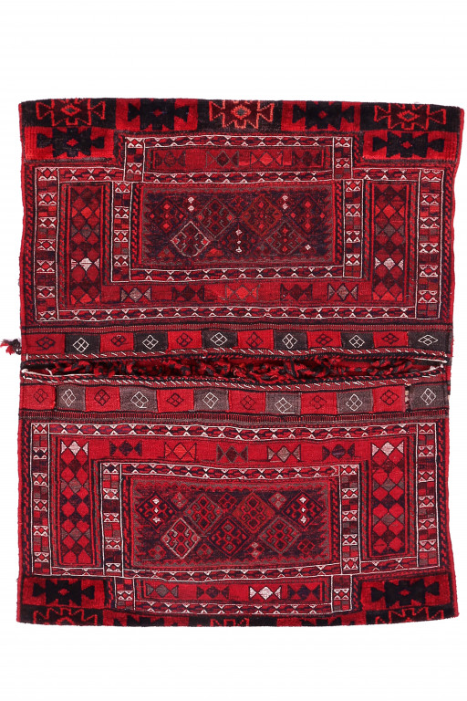 Shirvan Carpet