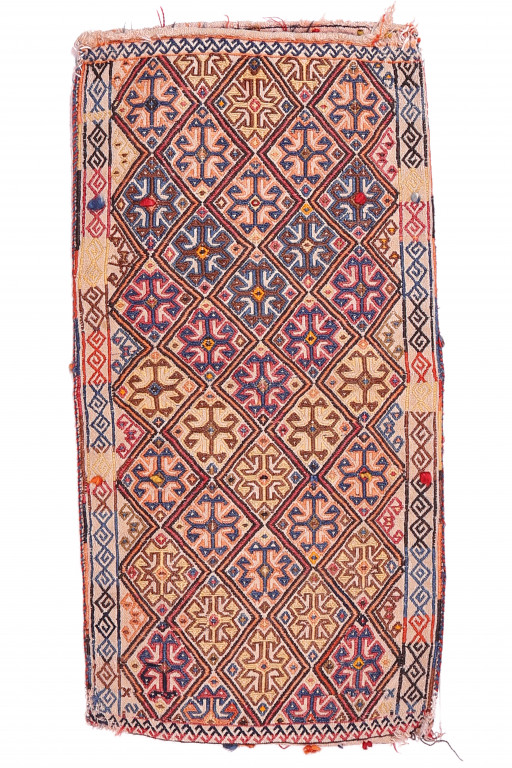 Shirvan Carpet