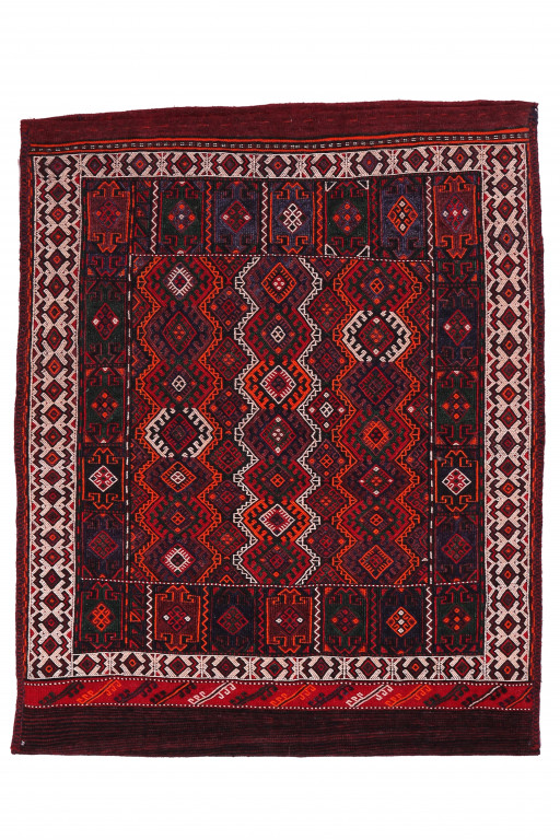 Shirvan Carpet