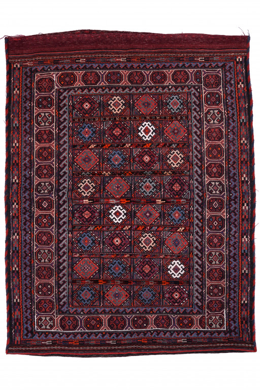 Shirvan Carpet