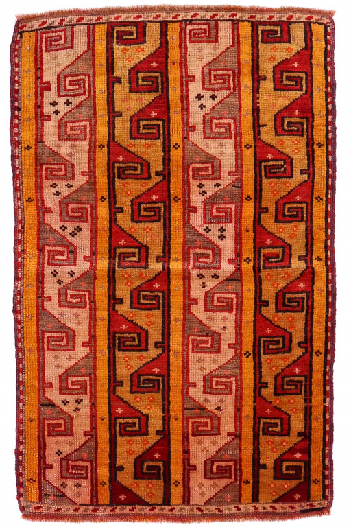 Shirvan Carpet