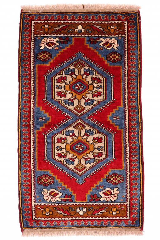 Shirvan Carpet