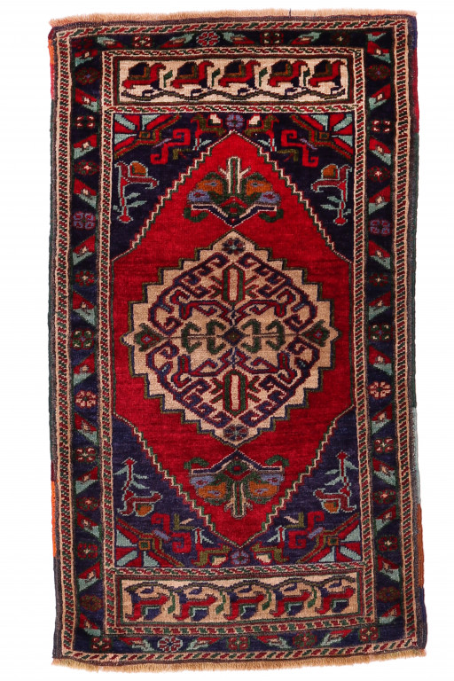 Shirvan Carpet