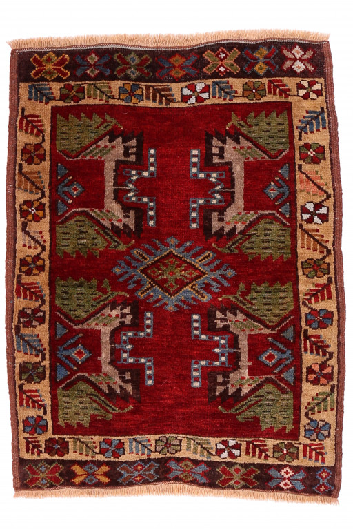 Shirvan Carpet