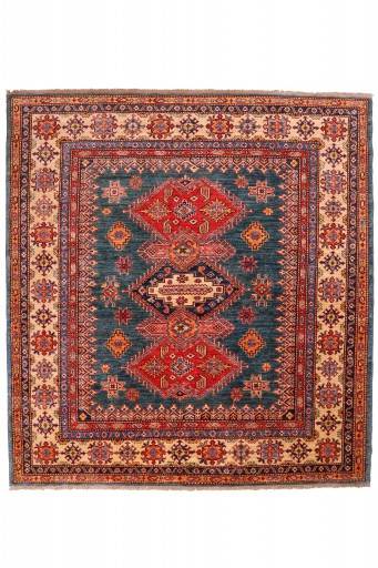 Shirvan Carpet