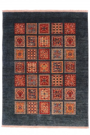 ANTIQUE RUGS