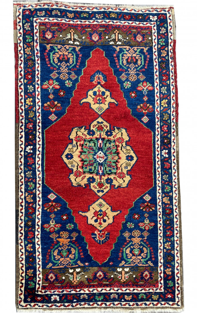 Cappadocian Taspinar Carpet Cushion (YASTIK)